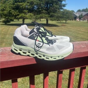 On Cloudstratus Men’s Sneakers